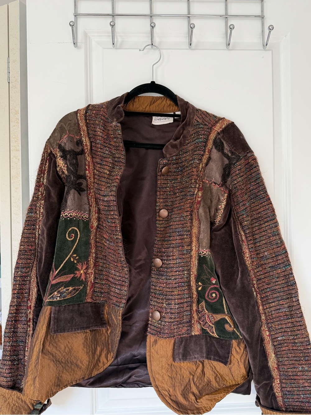 Jacket - Picture 3 of 4
